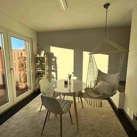 Le Nid De Salsa * ヴァルフェルダンジュ